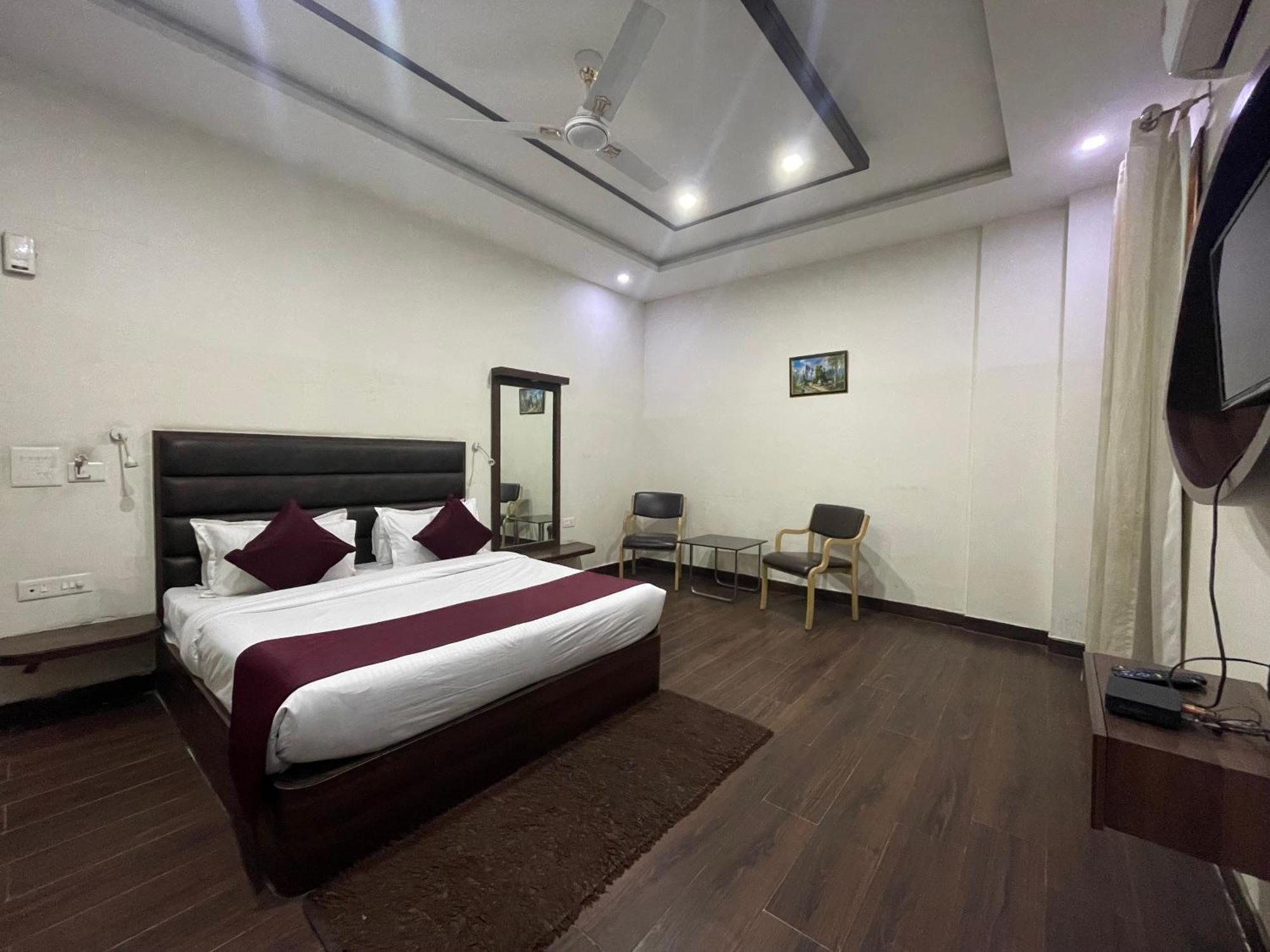 Hotel Opal Courtyard Agra  Dış mekan fotoğraf