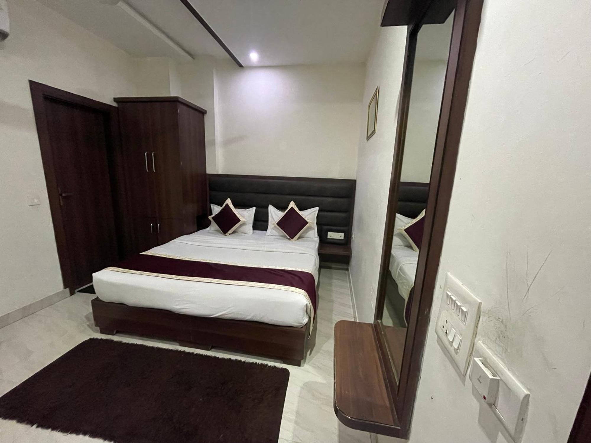 Hotel Opal Courtyard Agra  Dış mekan fotoğraf