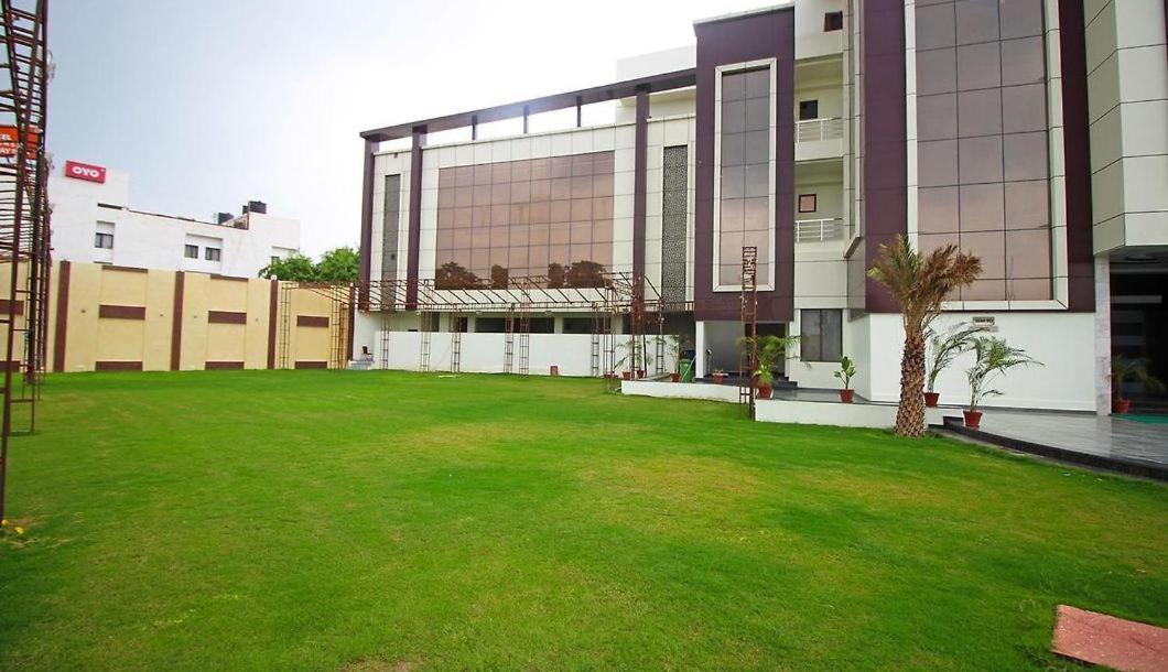 Hotel Opal Courtyard Agra  Dış mekan fotoğraf