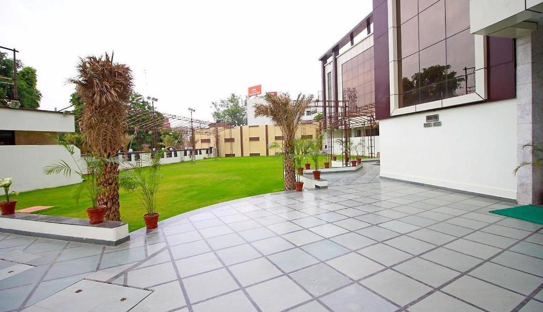 Hotel Opal Courtyard Agra  Dış mekan fotoğraf